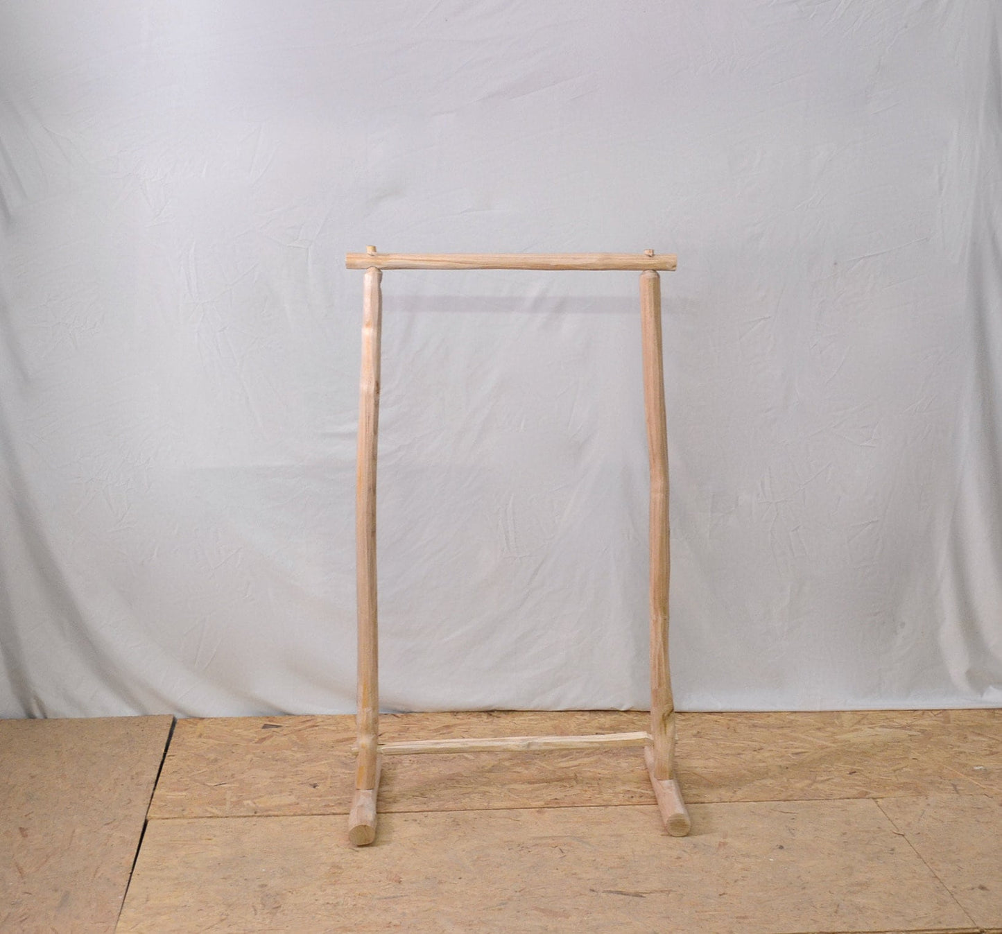 Portant vêtements en bois largeur 60cm, porte manteau naturel