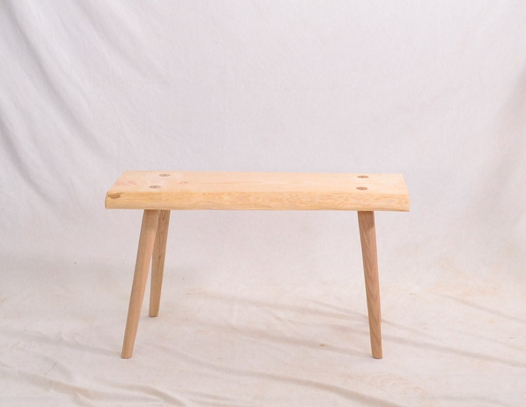Banc live edge en frêne, bois massif, banc d'intérieur, banc hall d'entrée