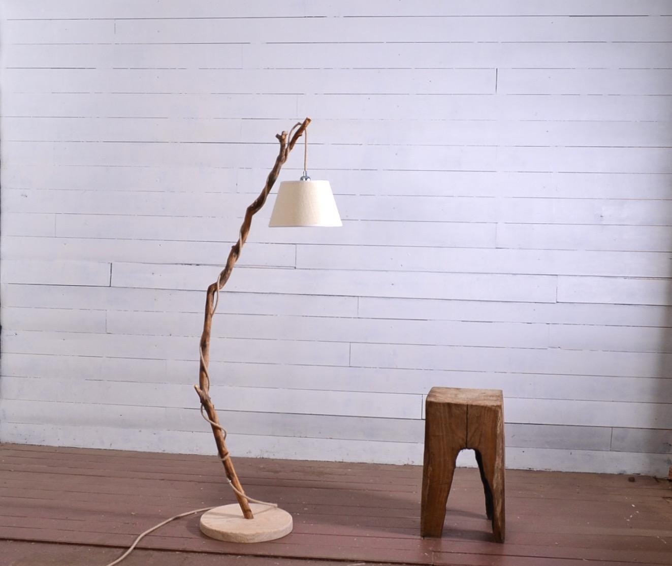 Petit lampadaire bois flotté 148cm