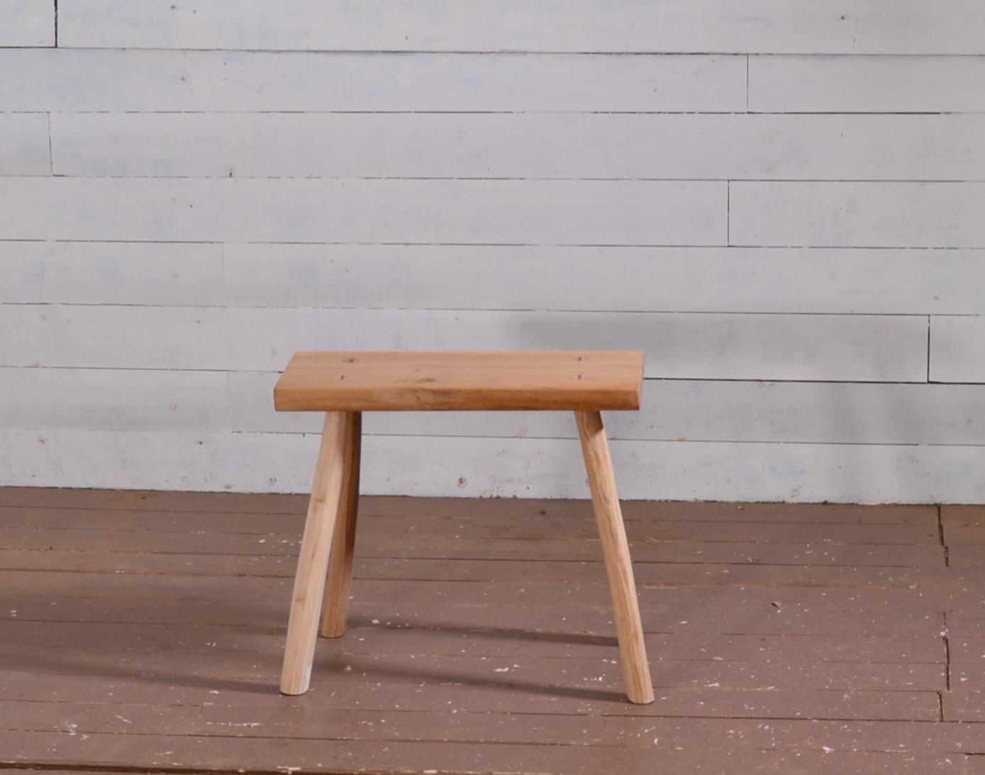 Tabouret en bois rustique, chêne massif, bout de canapé, porte plante