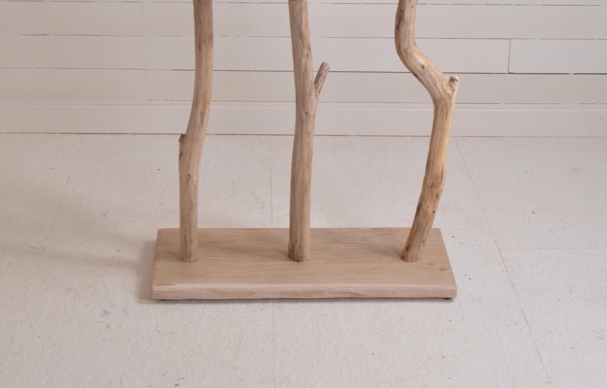 Porte manteau naturel avec des jolies branches, déco nature, présentoir boutique