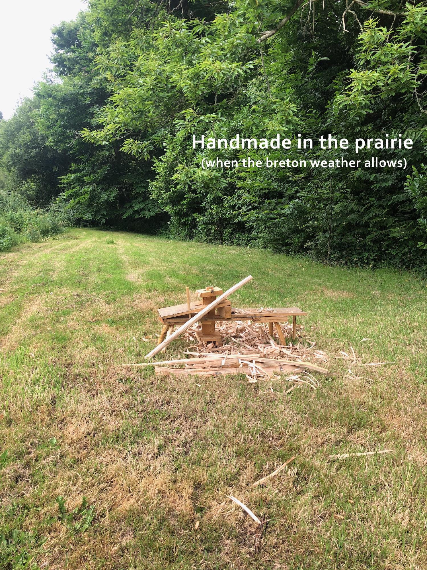 Portant vêtements en bois naturel