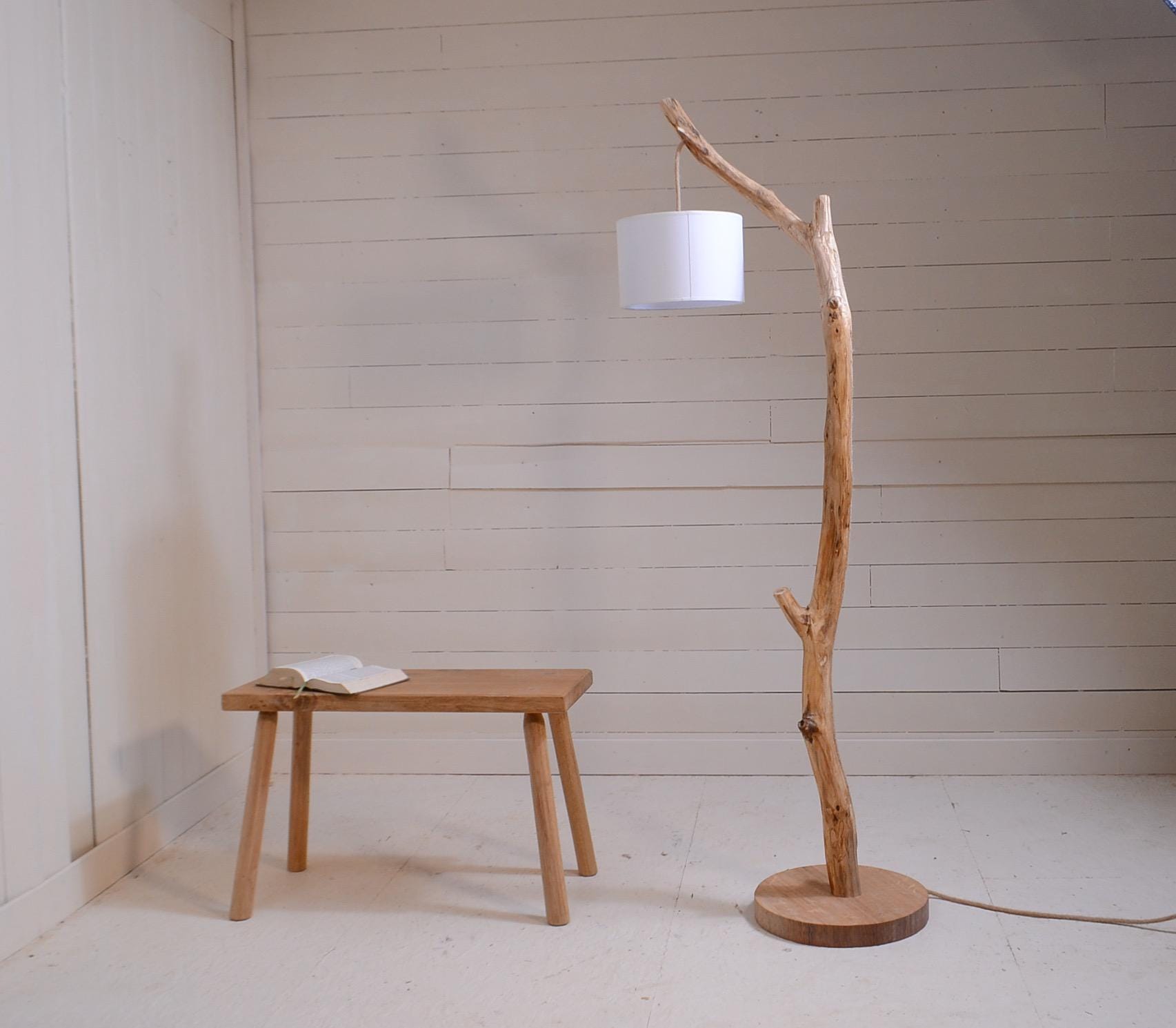 Wooden floor lamp with a weathered branche, hidden cable – Natural decor