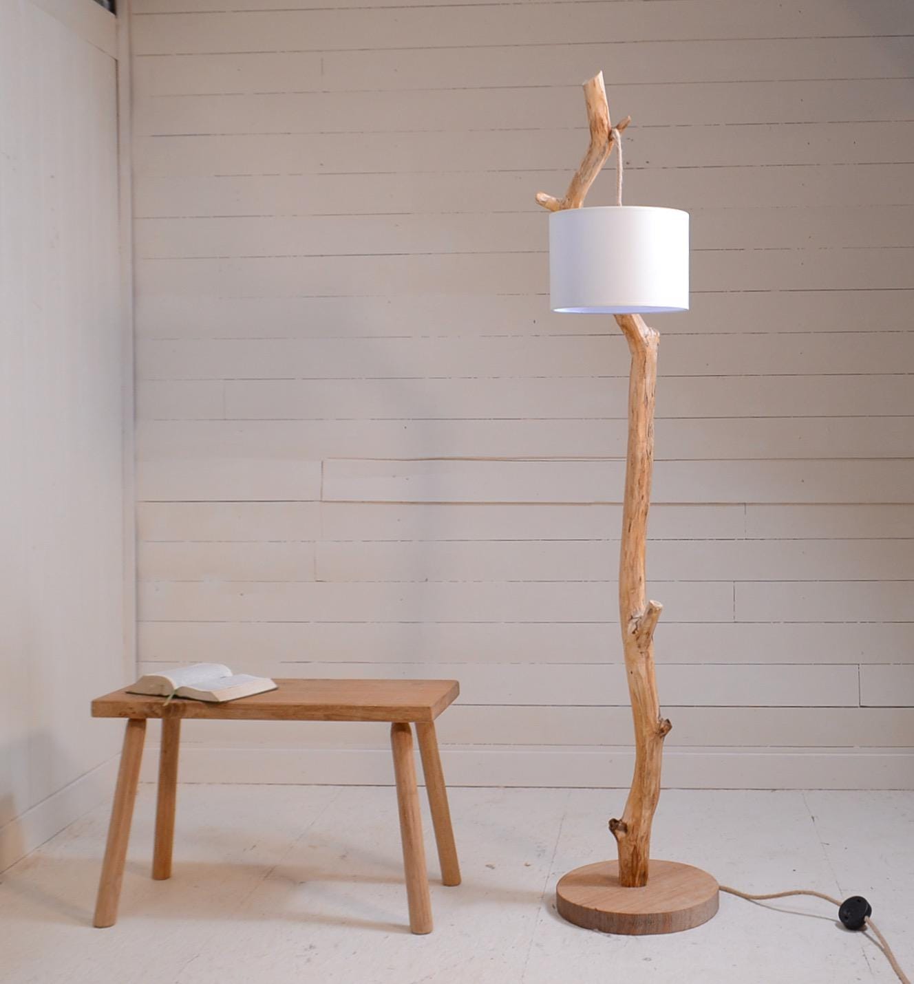 Wooden floor lamp with a weathered branche, hidden cable – Natural decor