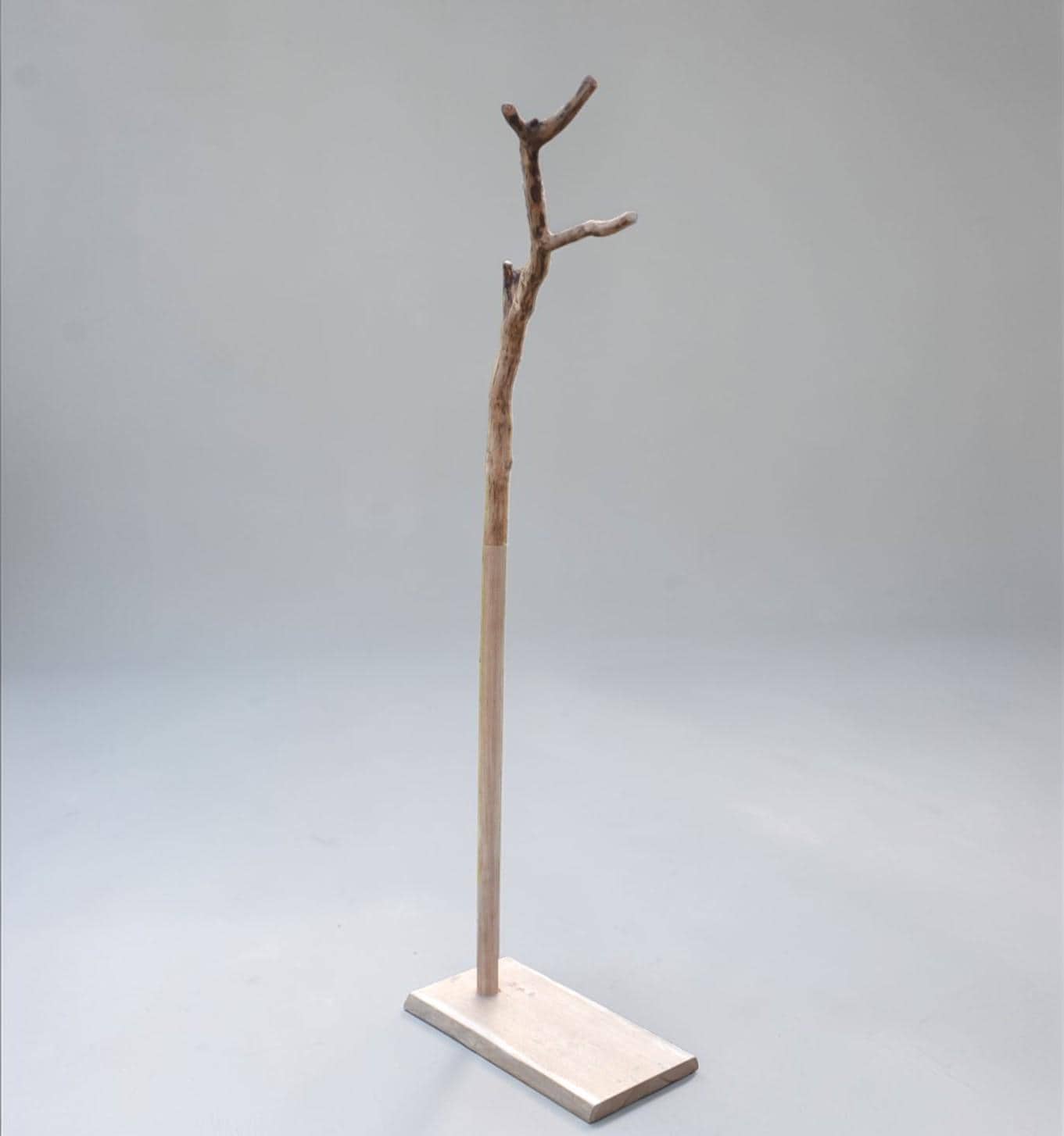 Valet de chambre, portant vêtements, dressing en bois avec une branche (chêne)