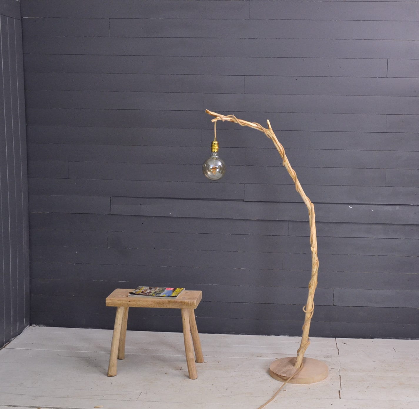 Lampadaire bois avec une belle branche, 140cm