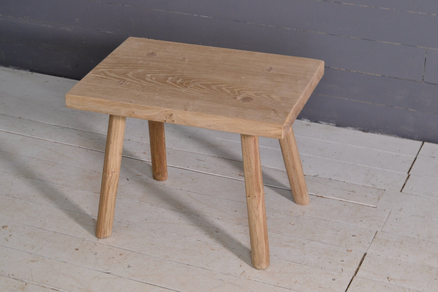 Petite table en chêne massif, bout de canapé, banc d'intérieur en bois